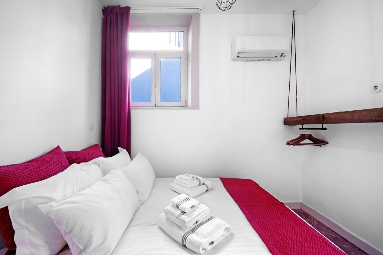 Crooked Floor House - 1St Floor Apartamento Porto Exterior foto