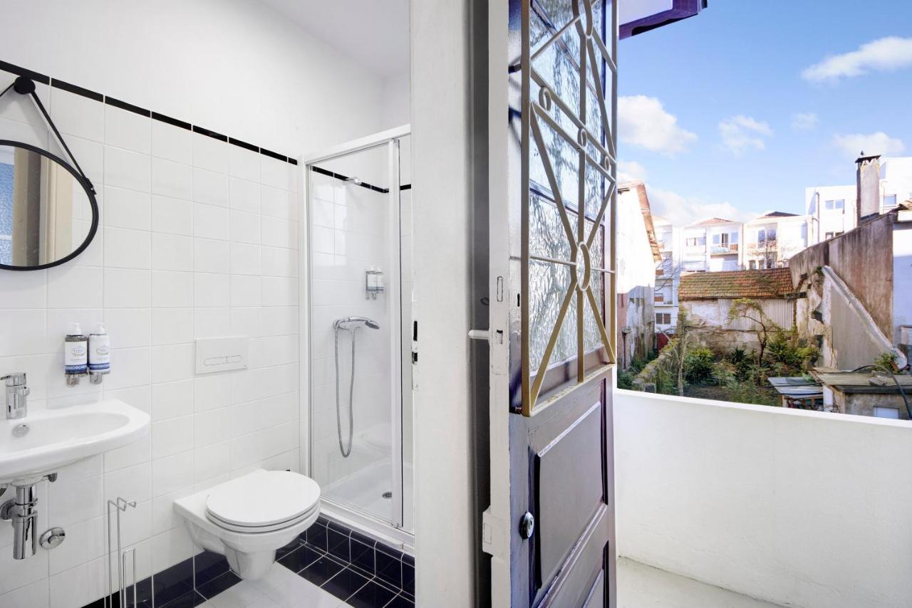 Crooked Floor House - 1St Floor Apartamento Porto Exterior foto
